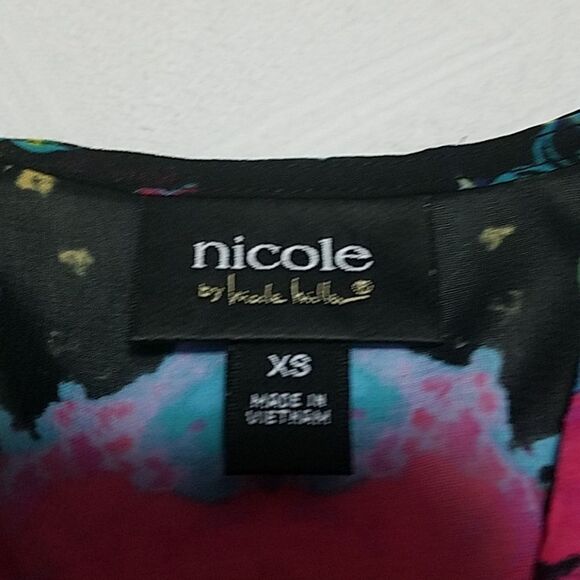 Nicole Miller Black, Pink, & Blue Tank Top (XS) - Picture 5 of 6